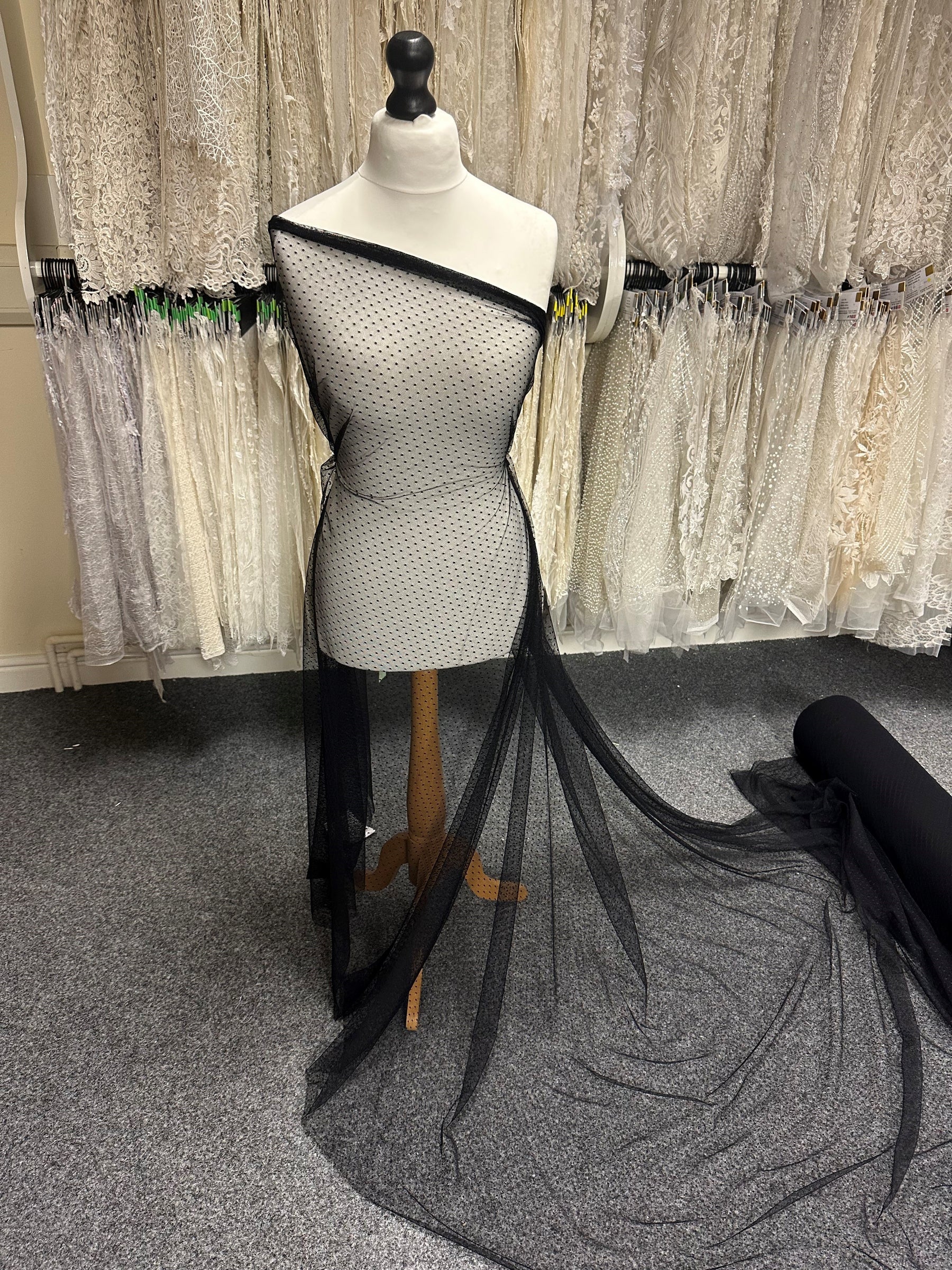 Black Spotted Tulle - Machete