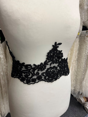 Black Beaded & Corded Lace Trim - Noisy