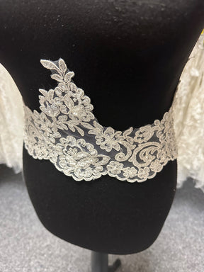 Ivory Beaded & Corded Lace Trim - Noisy