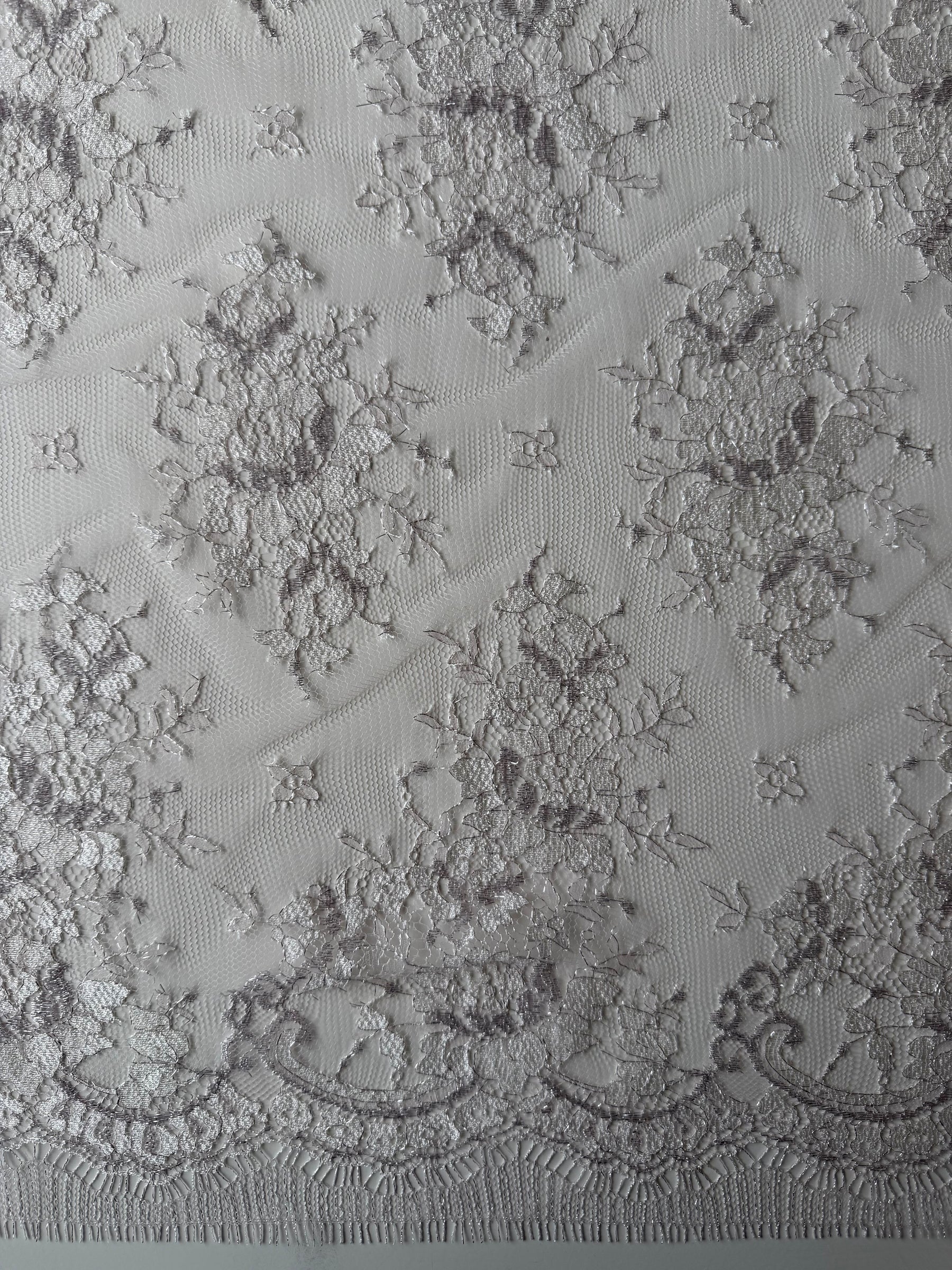 Dusty Rose & Silver Chantilly Lace - P186