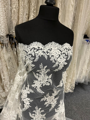 Ivory Corded Embroidery Lace - P233