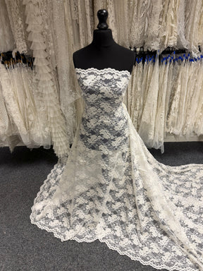 Pale Ivory Corded Wedding Lace - P379
