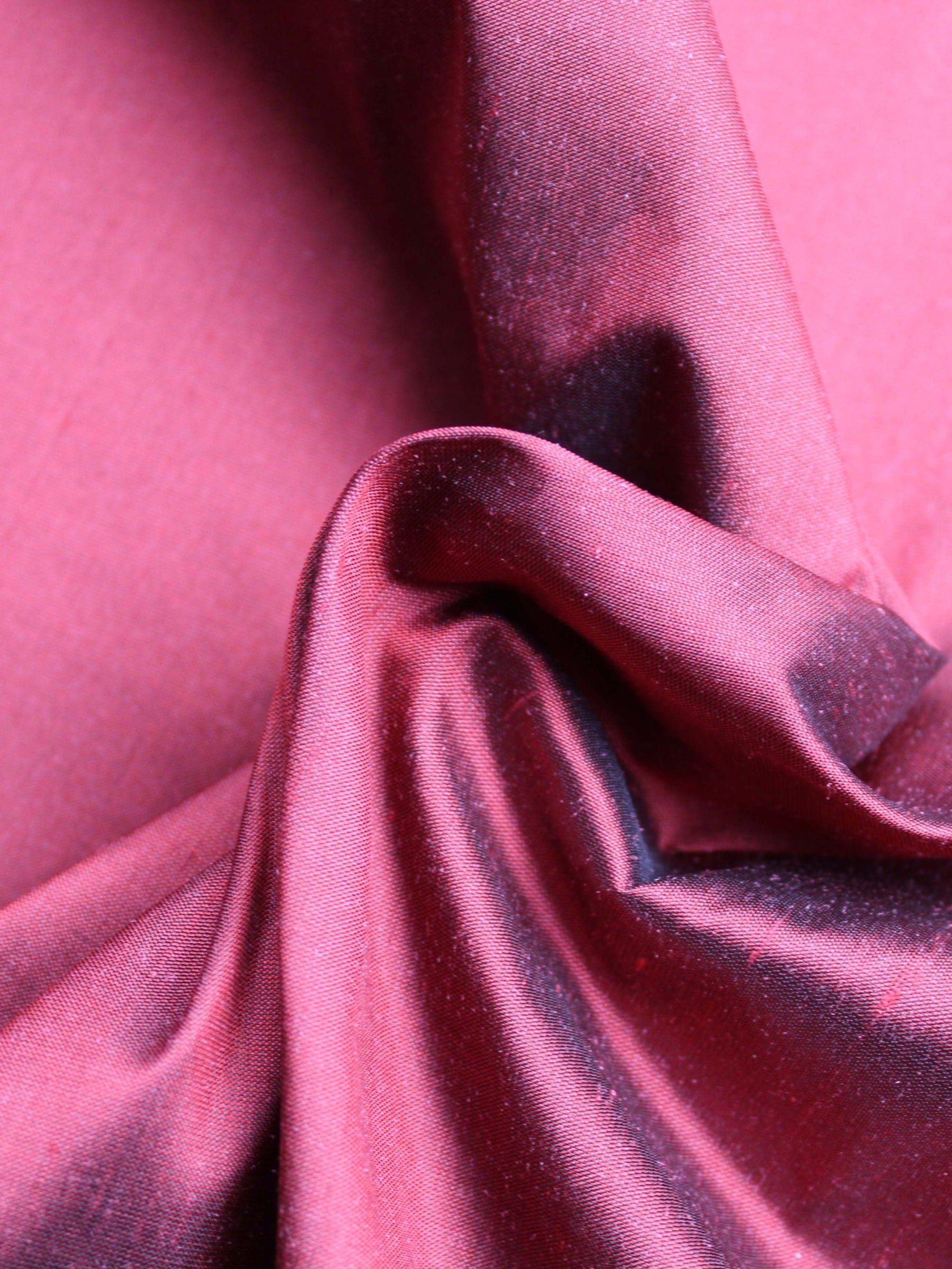 Wine Silk Dupion 150cm - P402