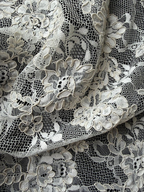 Ivory Corded Lace - P442