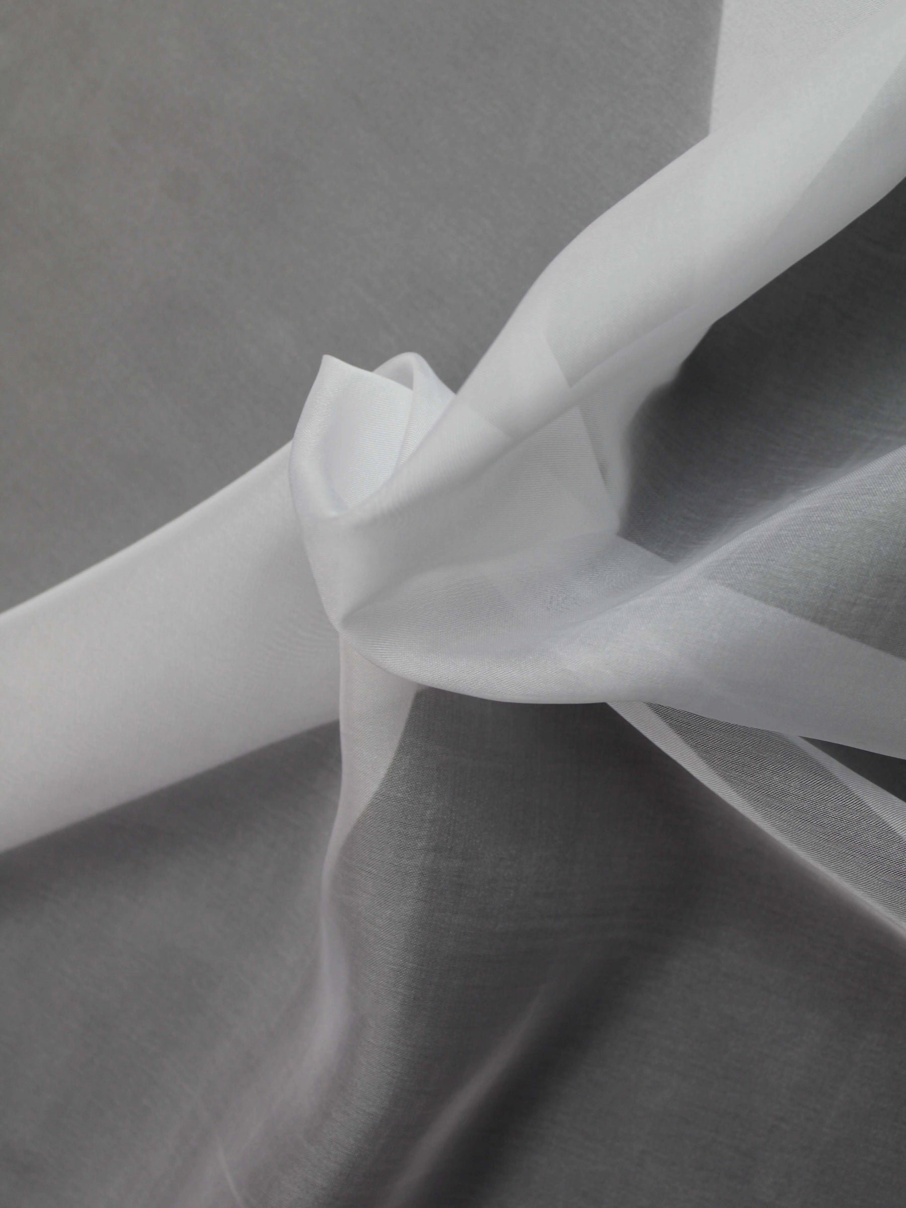 White Poly Organza - P49