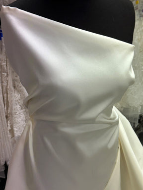Ivory Silk Blend Mikado - P596