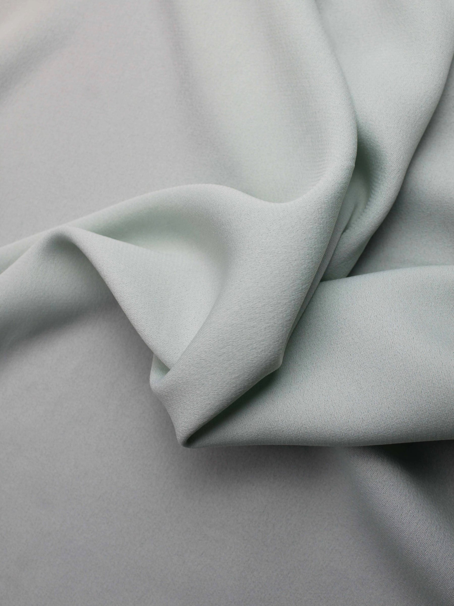 Willow M/Wt Poly Crepe - P59