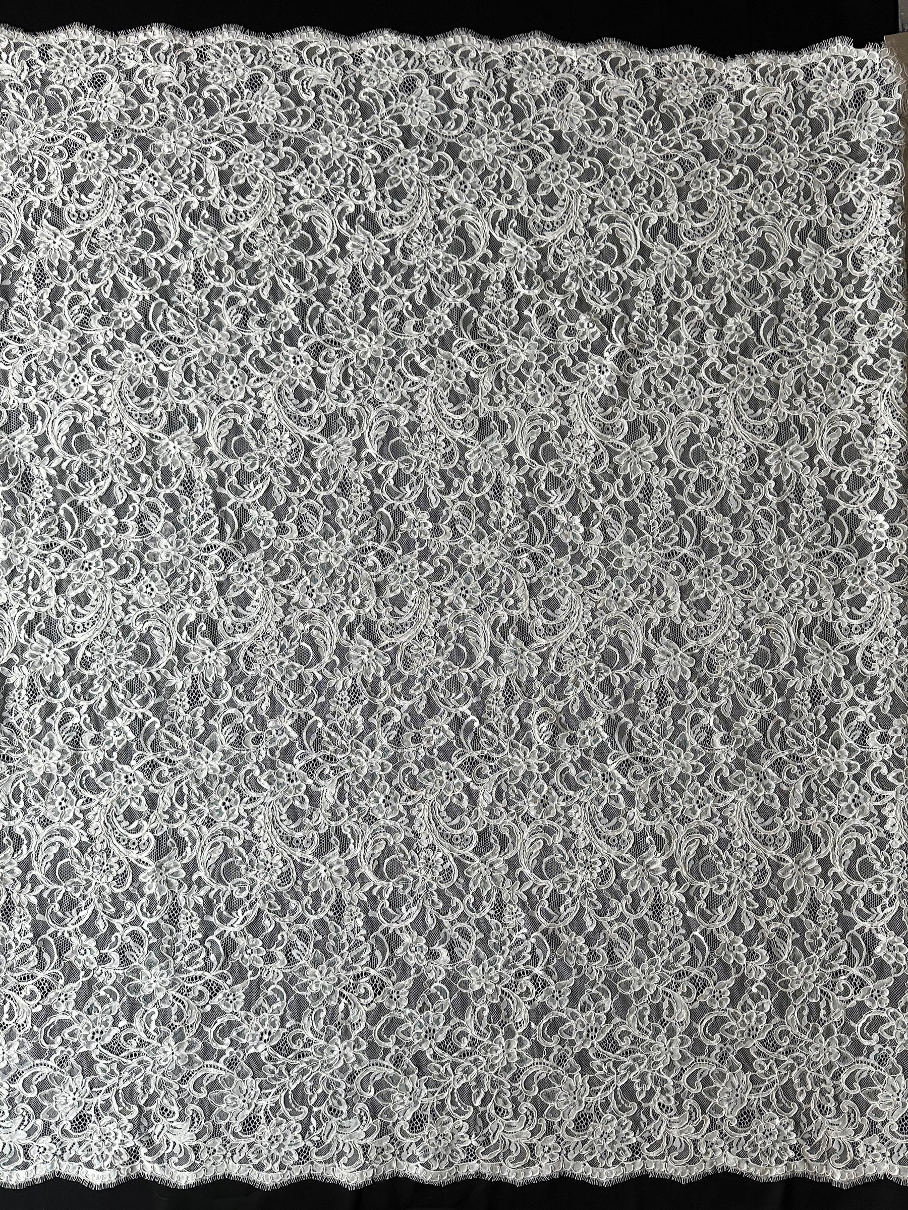 Ivory Corded Lace - P633