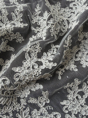 Ivory Corded Lace - P637