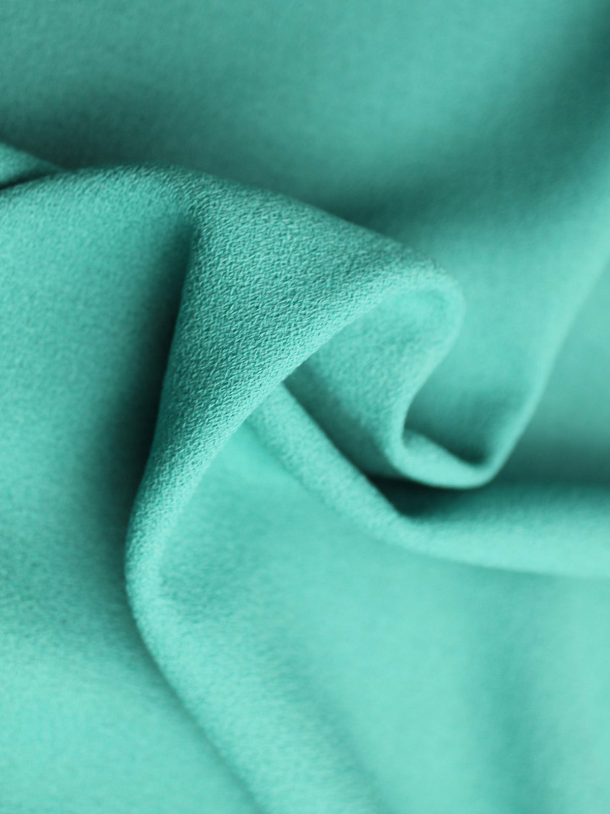 Green 1540 Italian Wool Crepe - P640