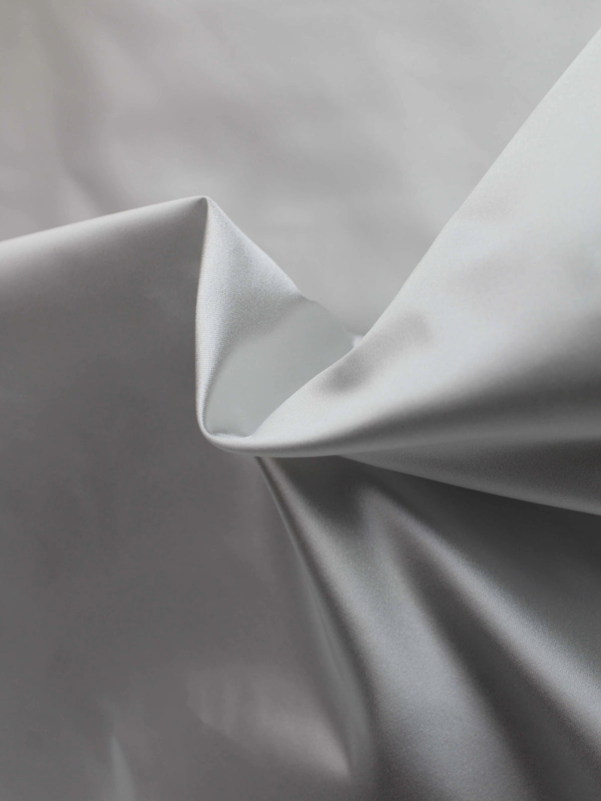 Pale Ivory Silk Blend Duchess Satin - P752