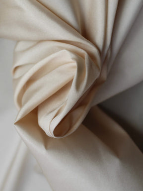 Champagne Polyester Taffeta - P75