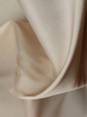 Oyster Polyester Taffeta - P75