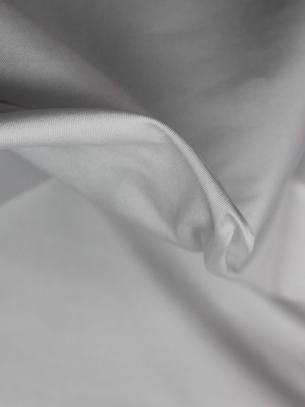 White Polyester Taffeta - P75