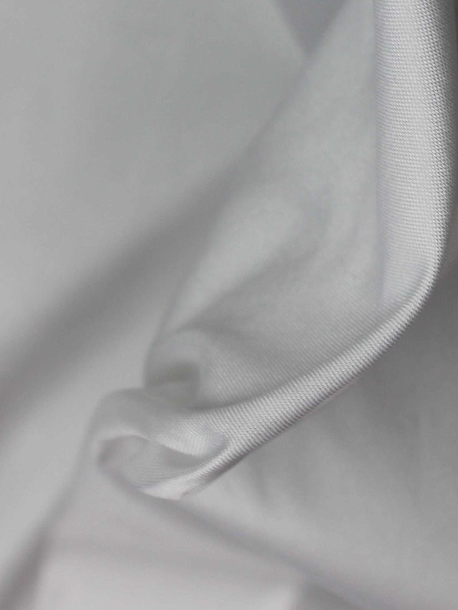 White Polyester Taffeta - P75
