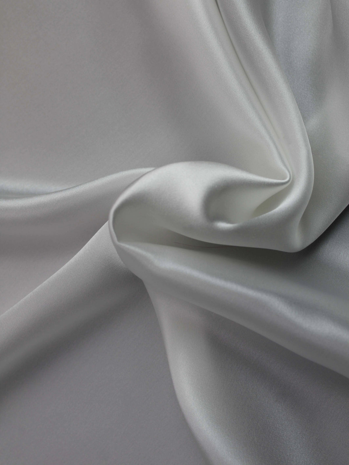 White Silk Satin - P761