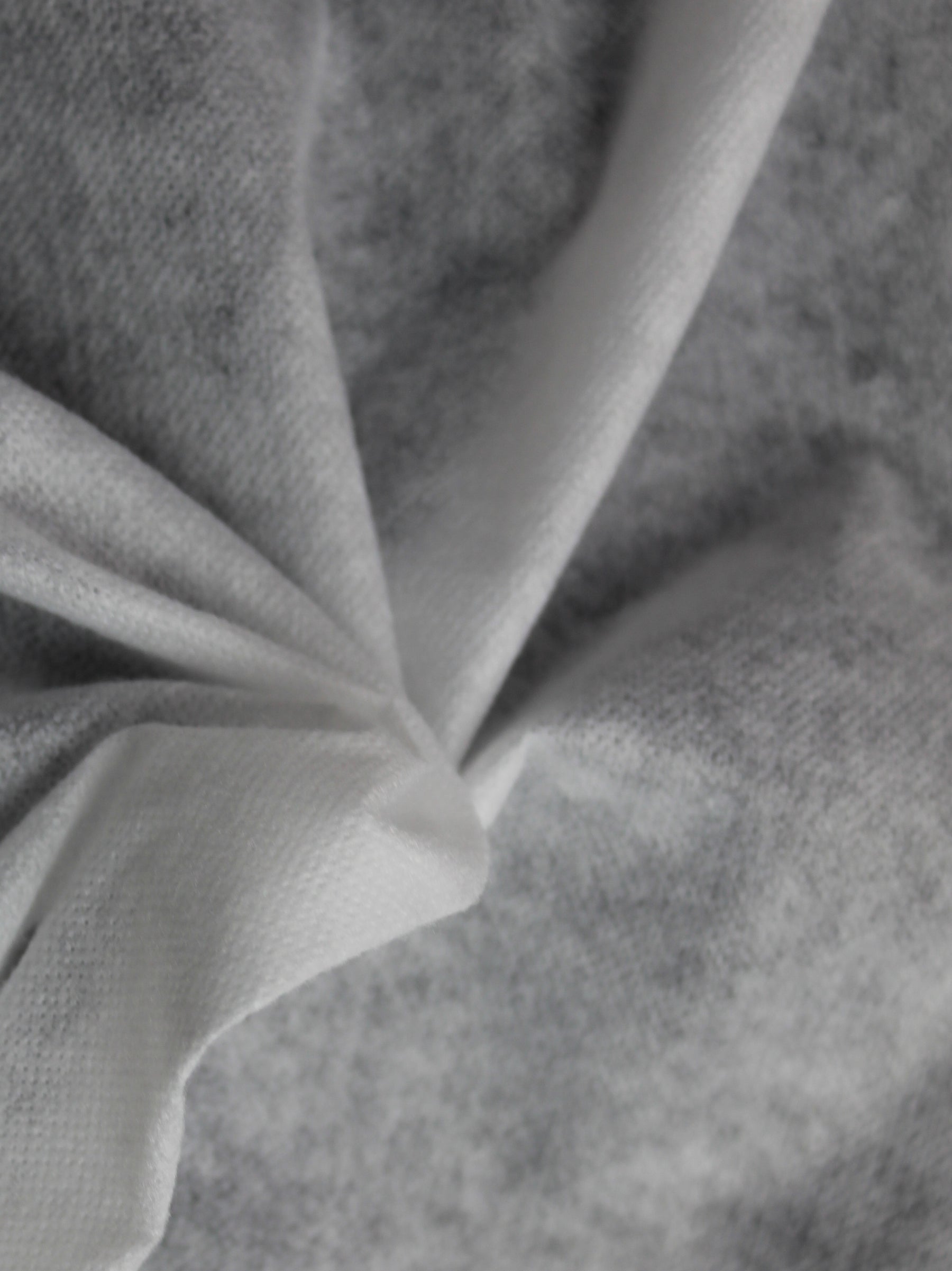White Non Woven Iron on Interlining - P977