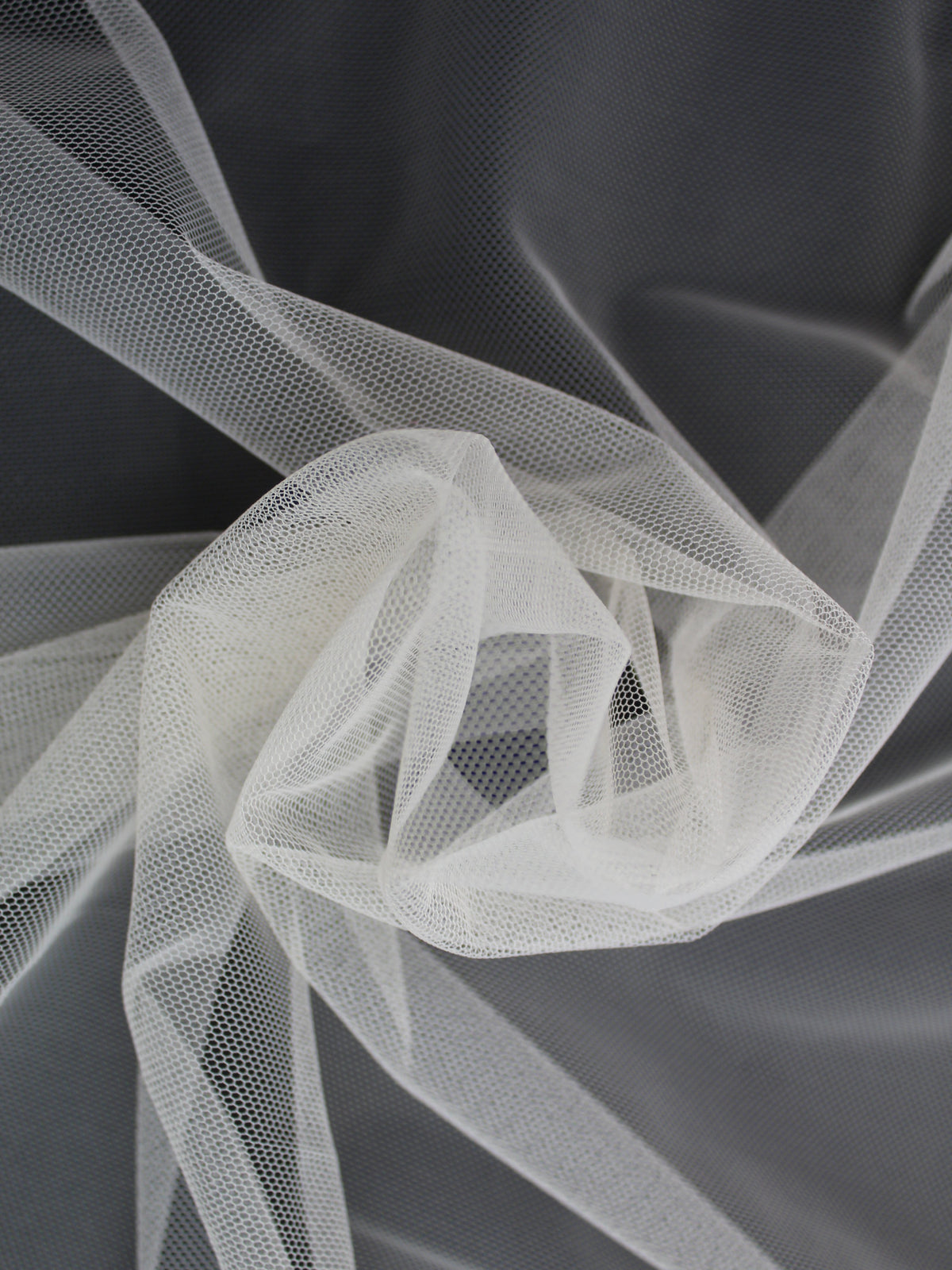 Light Peach (260) Tulle - P9