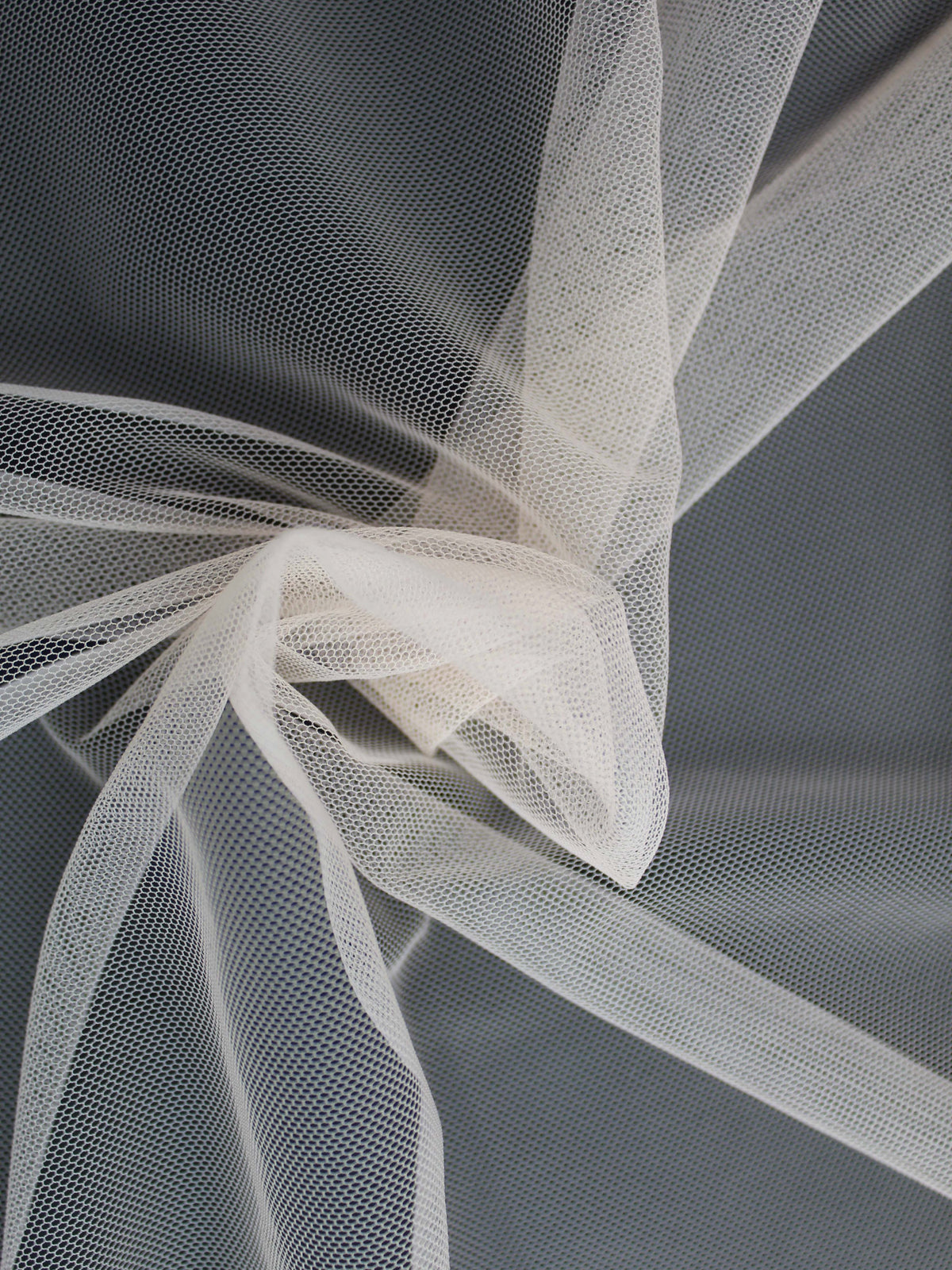 Light Salmon (250) Tulle - P9