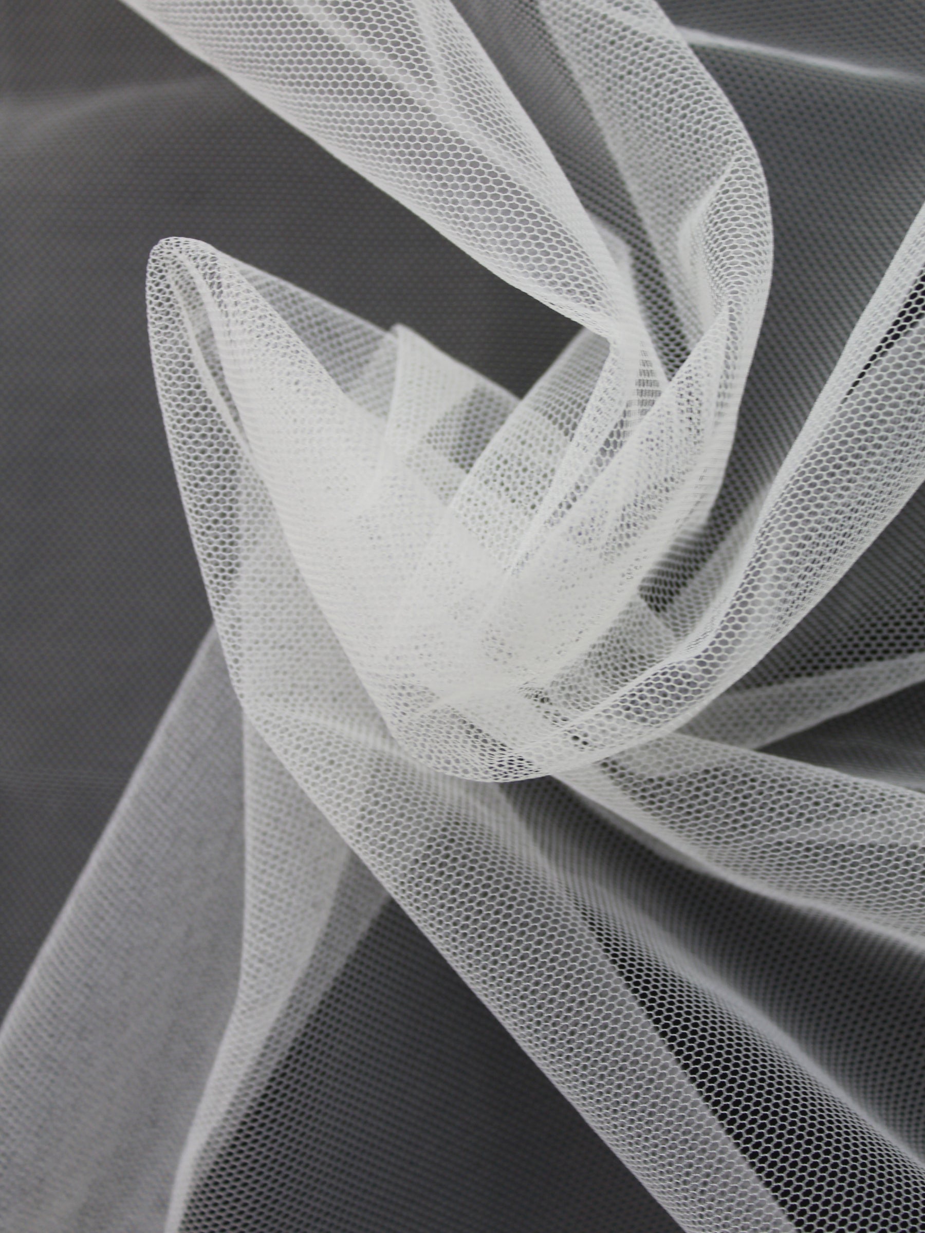S Ivory (120) Tulle - P9