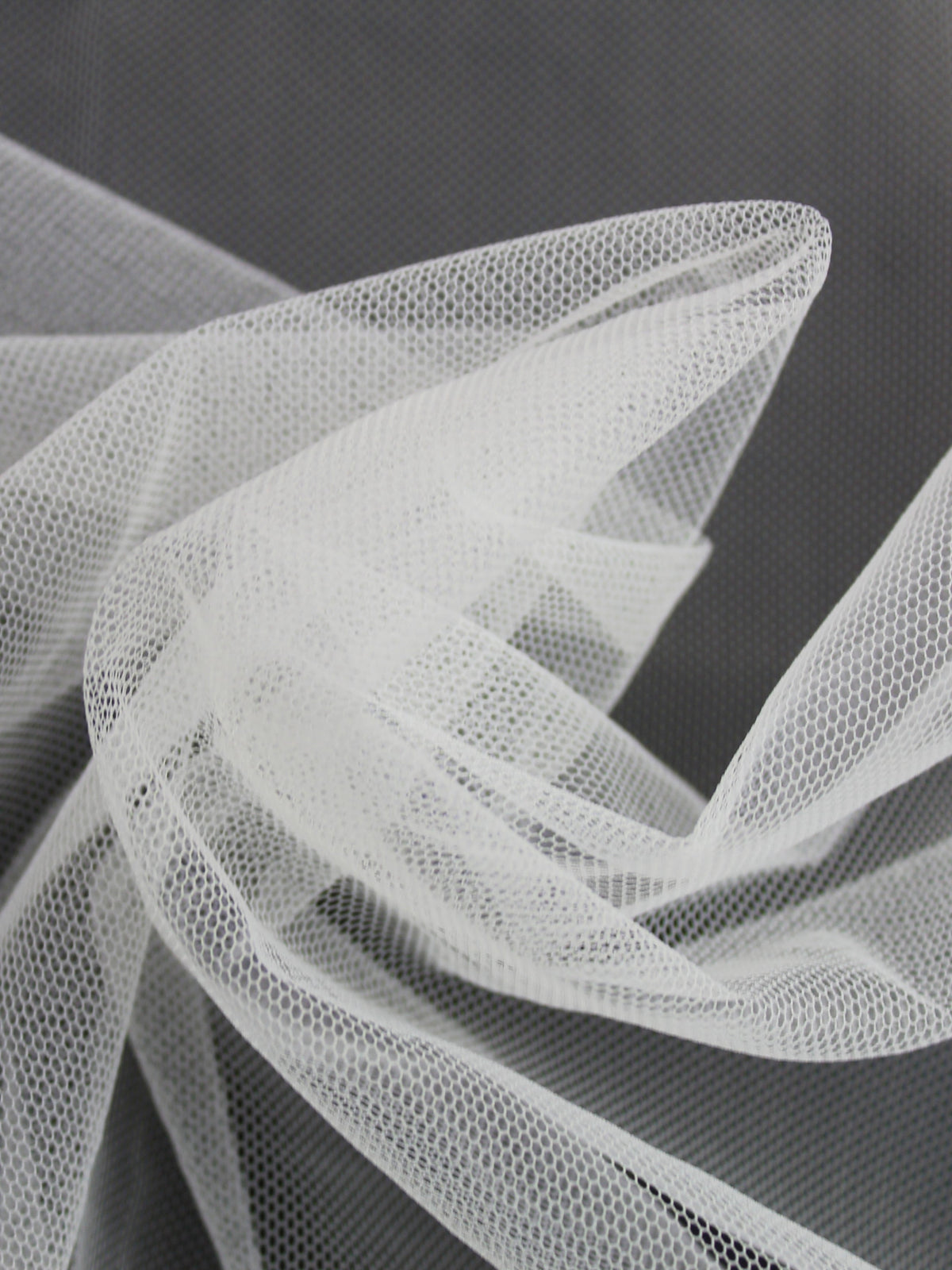 S Ivory (120) Tulle - P9