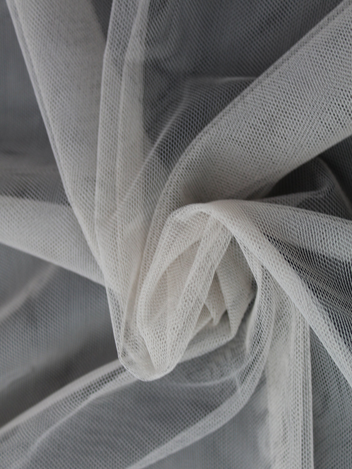 Dark Grey (850) Tulle - P9