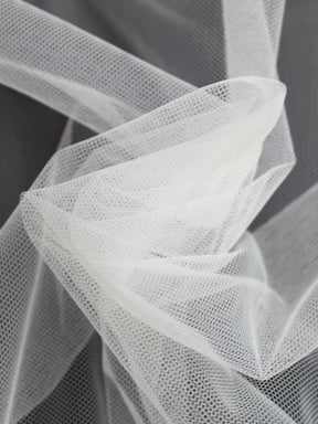 Light Ivory (110) Tulle - P9