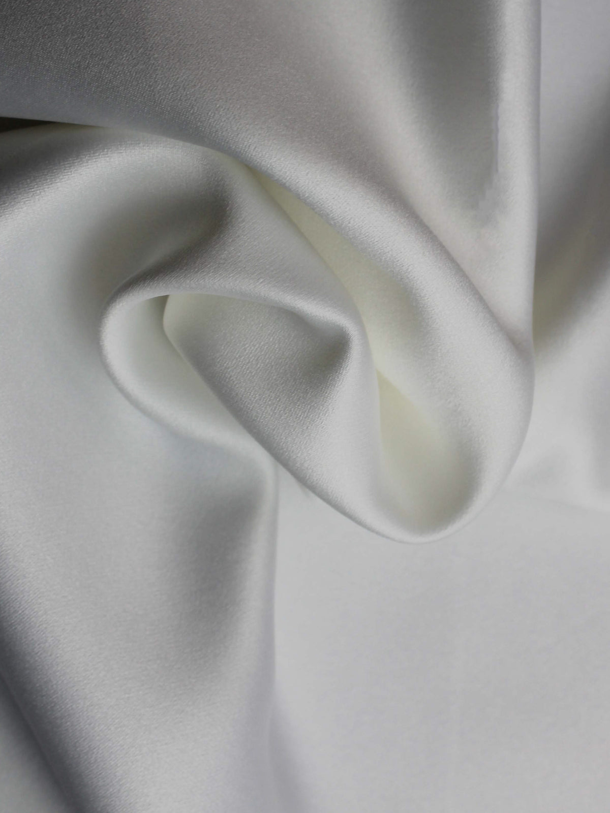 Ivory Soft Satin - PB1004