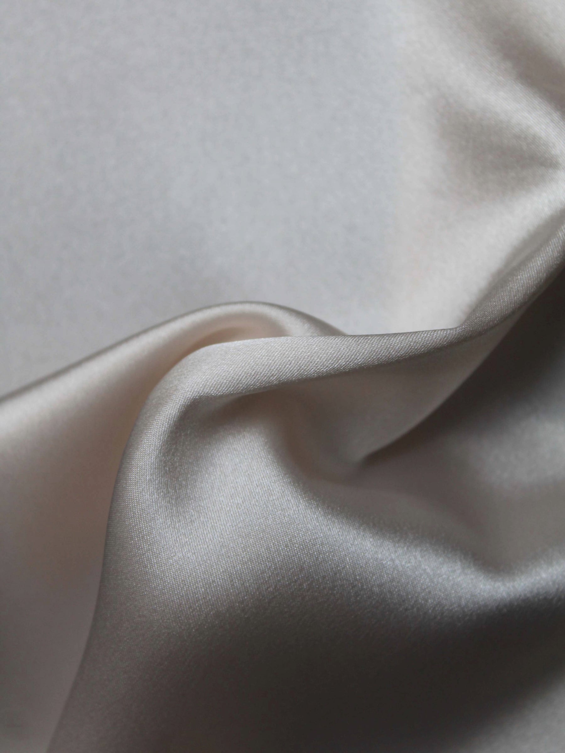 Shell Pink Stretch Satin - PB1006