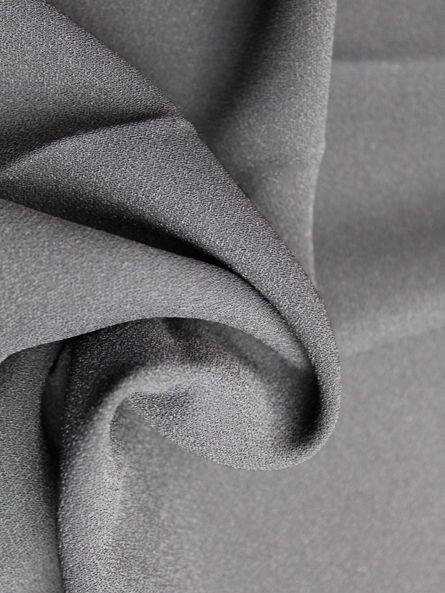 Black Polyester Stretch Crepe - PB4001