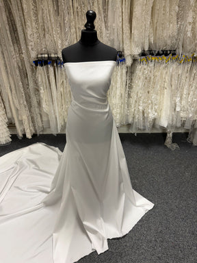 Pale Ivory Polyester Soft Mikado - PH4001