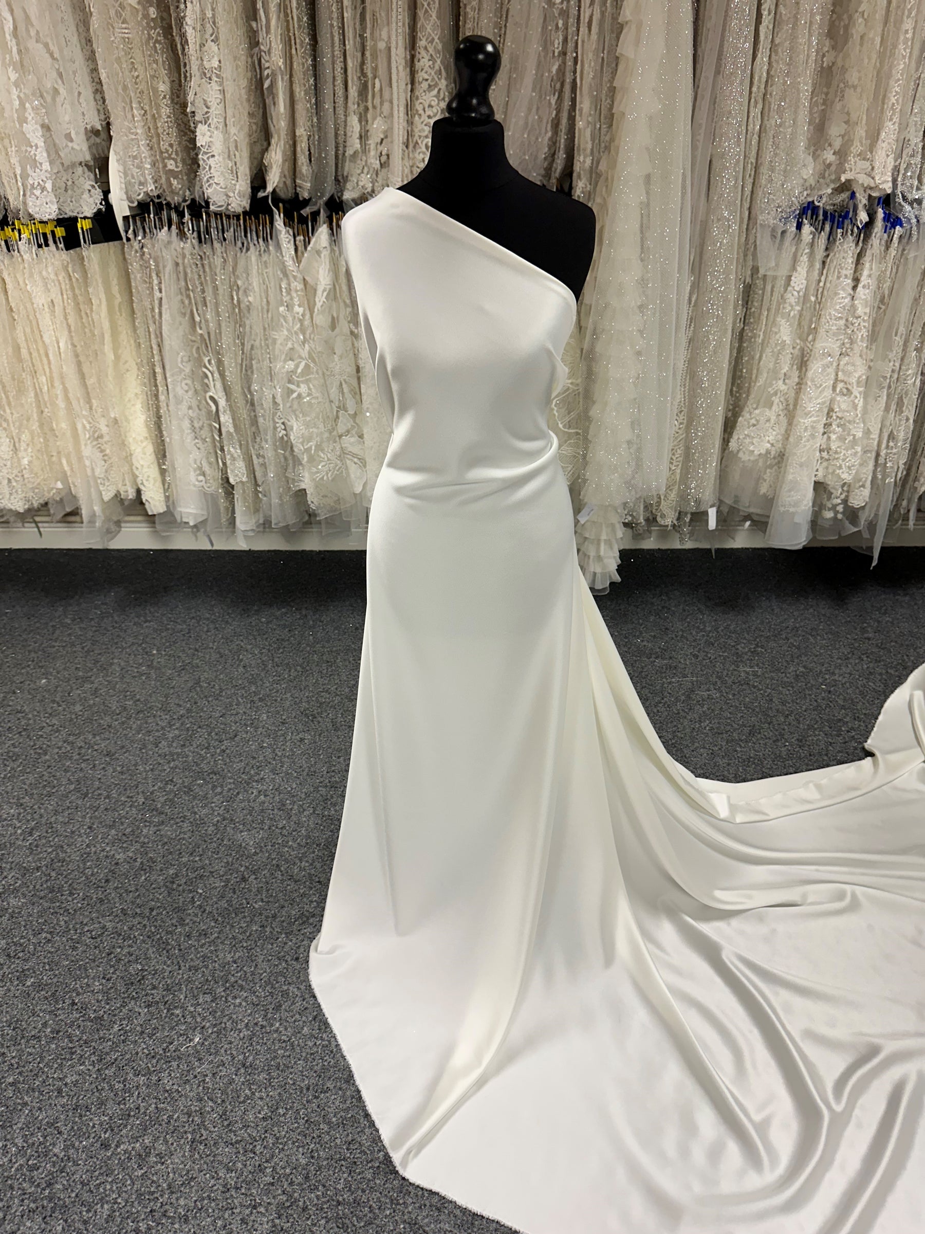 Ivory Acetate Viscose Heavy Crepe - PH4008