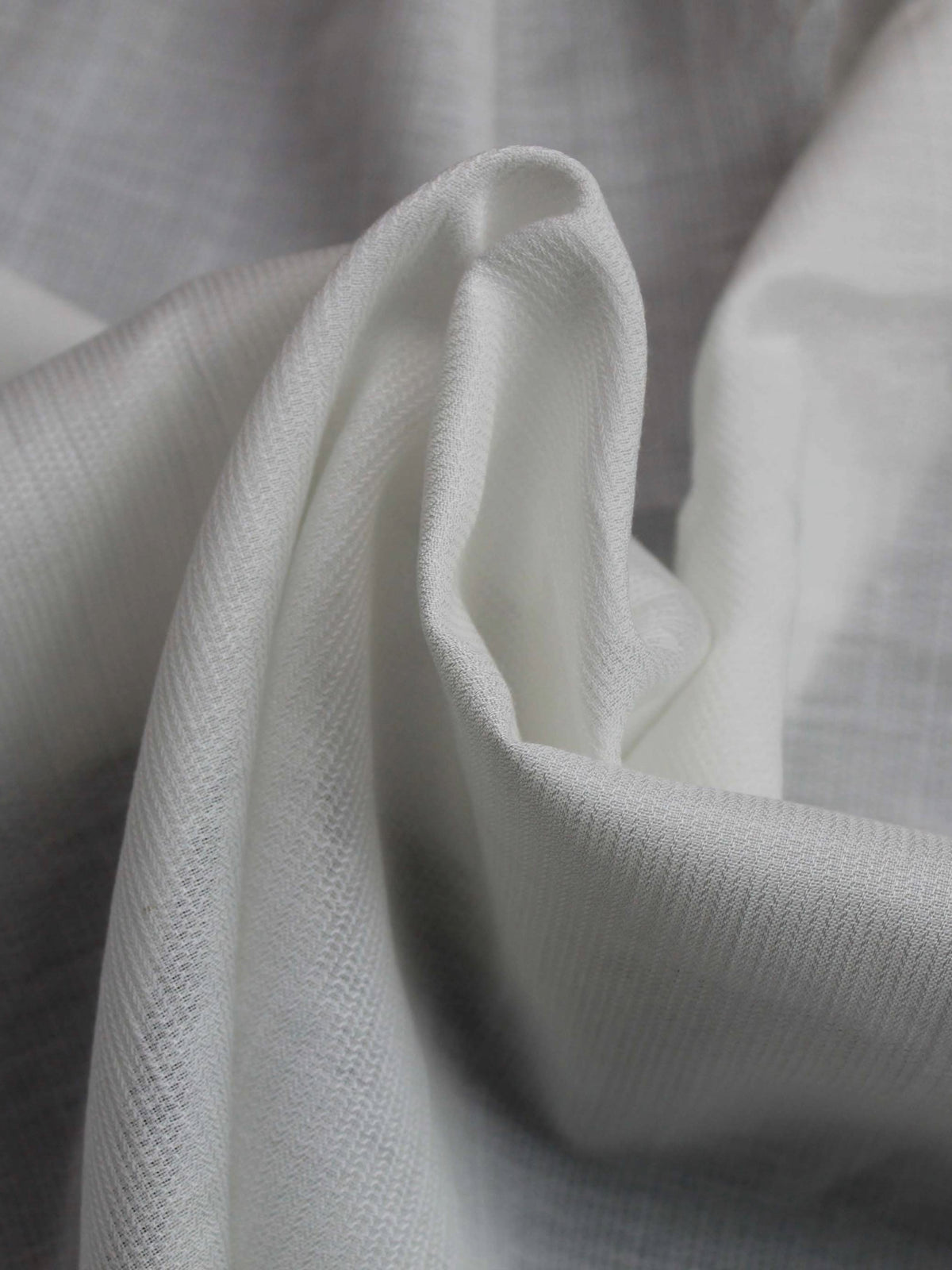 Ivory Small Herrinbone - PH5015