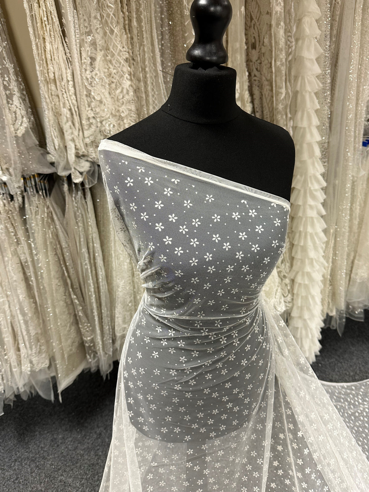 Glitter Flower on Tulle - Petal (CF)