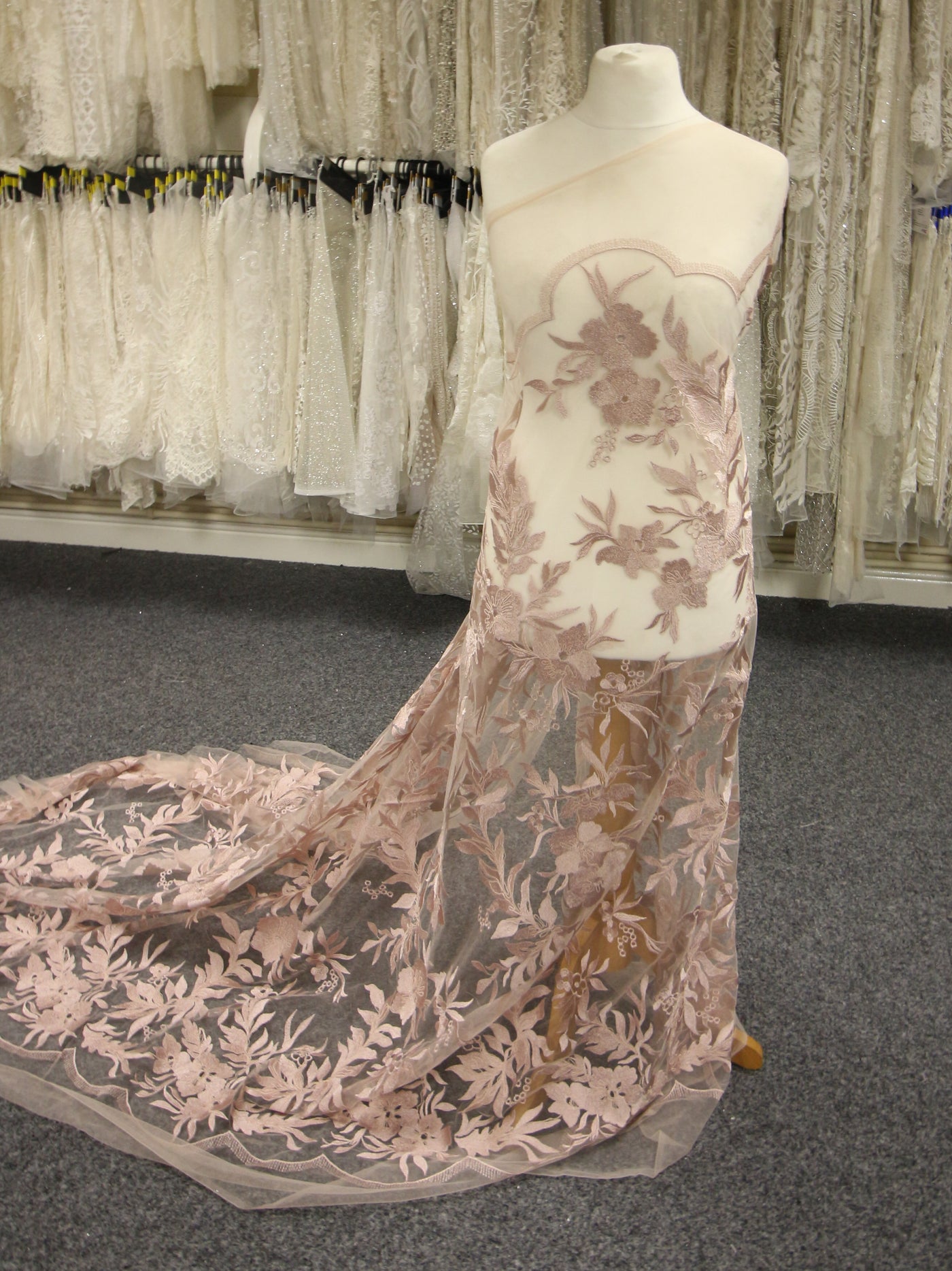 Dusky Pink Embroidery Lace Gaynor