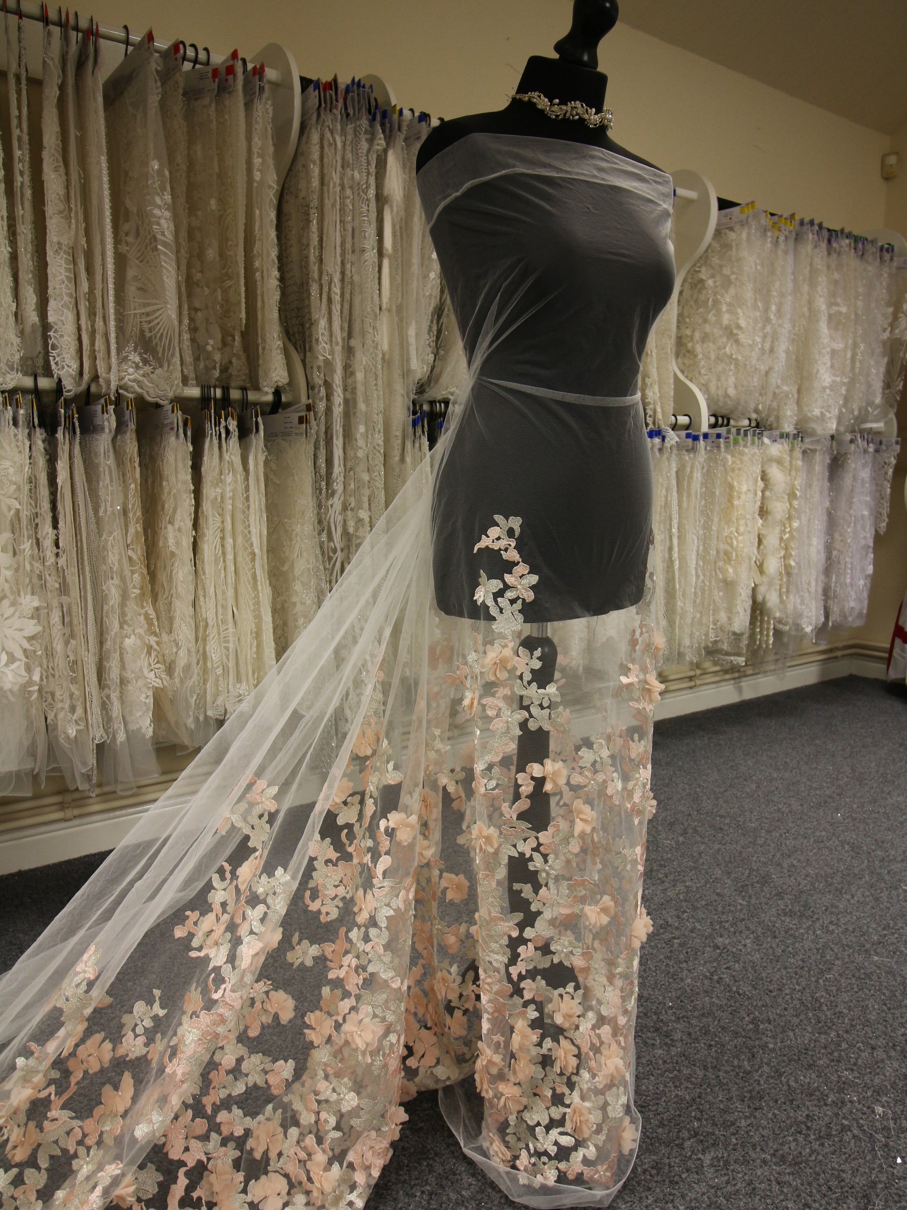 Blush 3D Lace - Petra Blush 3D Lace - Petra