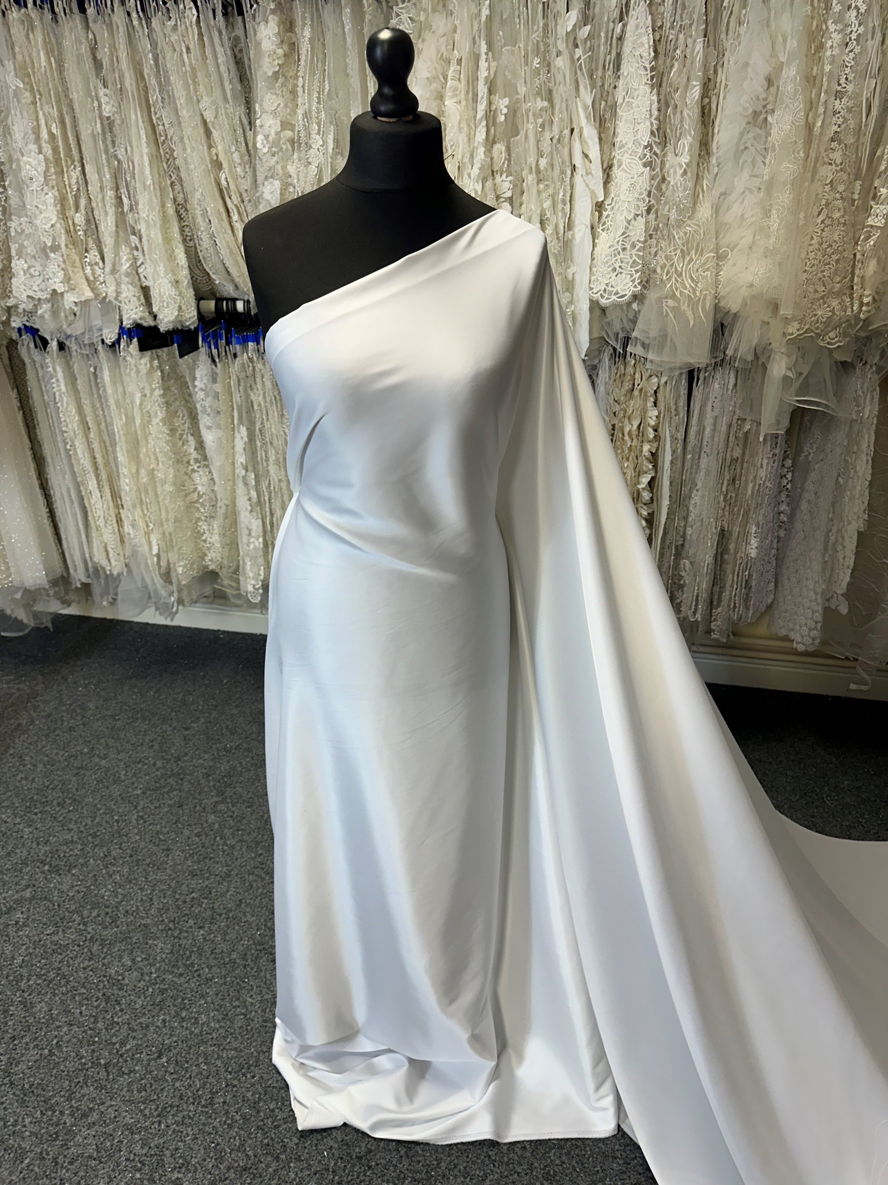 is polyester dress stretchy Polyester Stretch: Understanding Fabric Elasticity in 2025