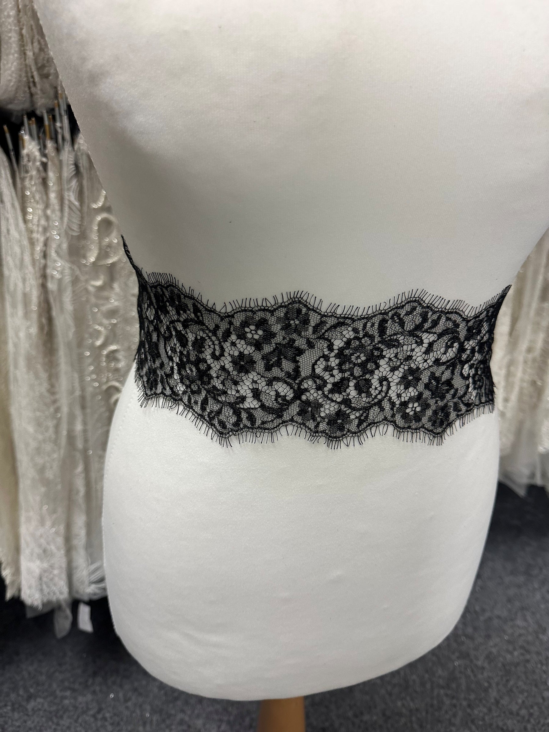 Black Chantilly Lace Trim - Seven