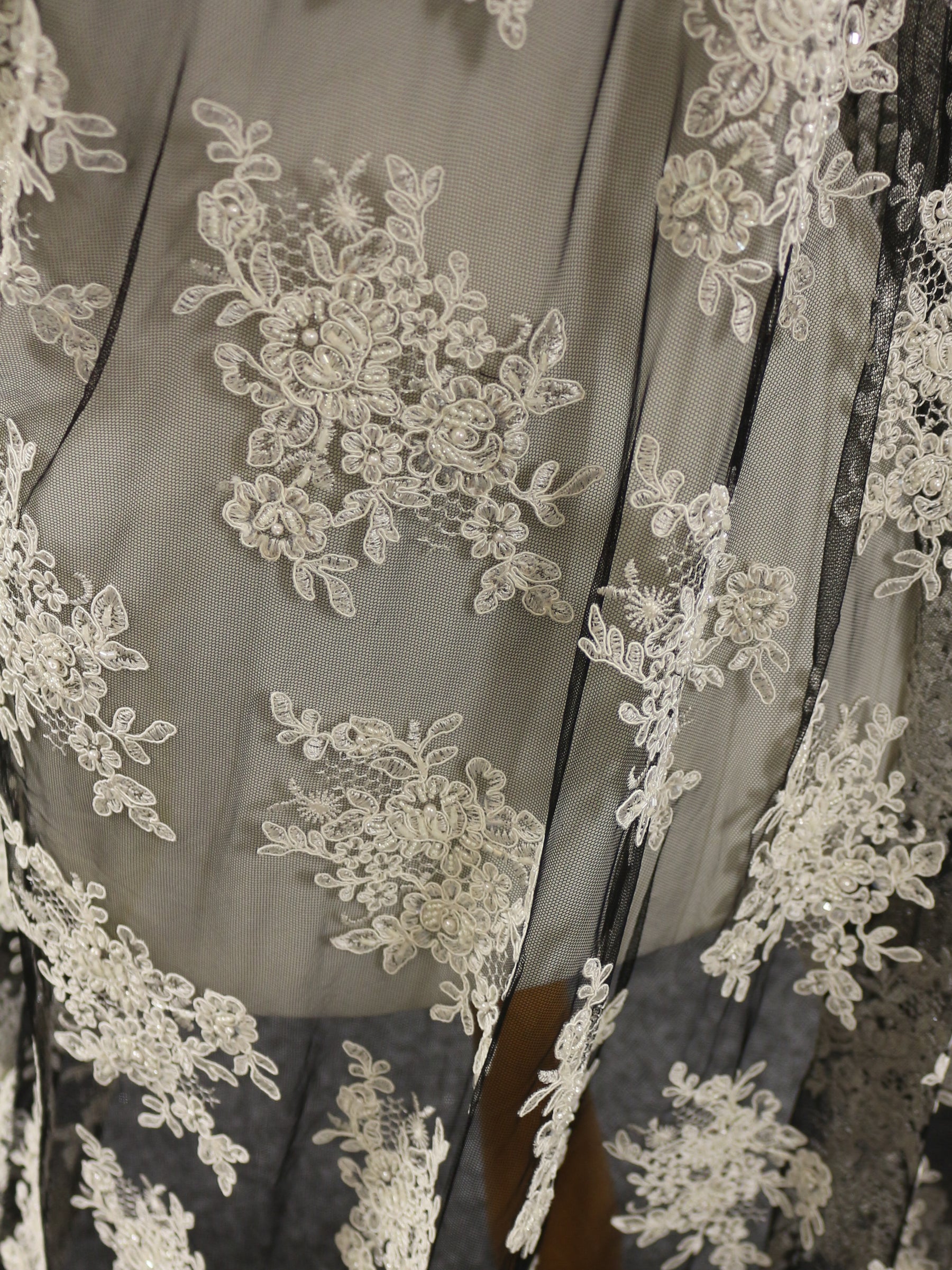 Ivory Corded Lace - Skye