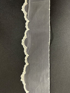 Ivory Lace Trim - T208