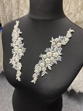 Ivory Floral Lace Appliques - T27