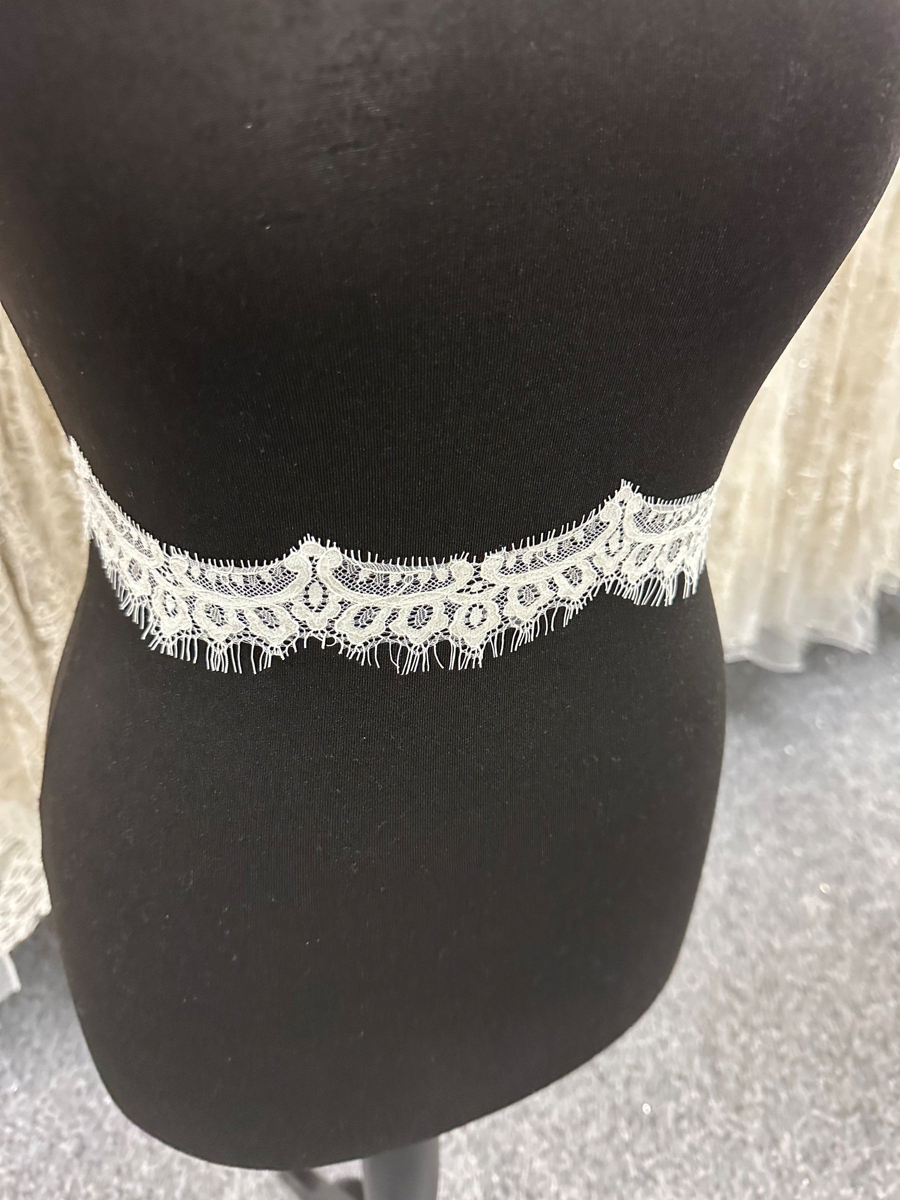 Ivory Sequin Lace Trim - T573