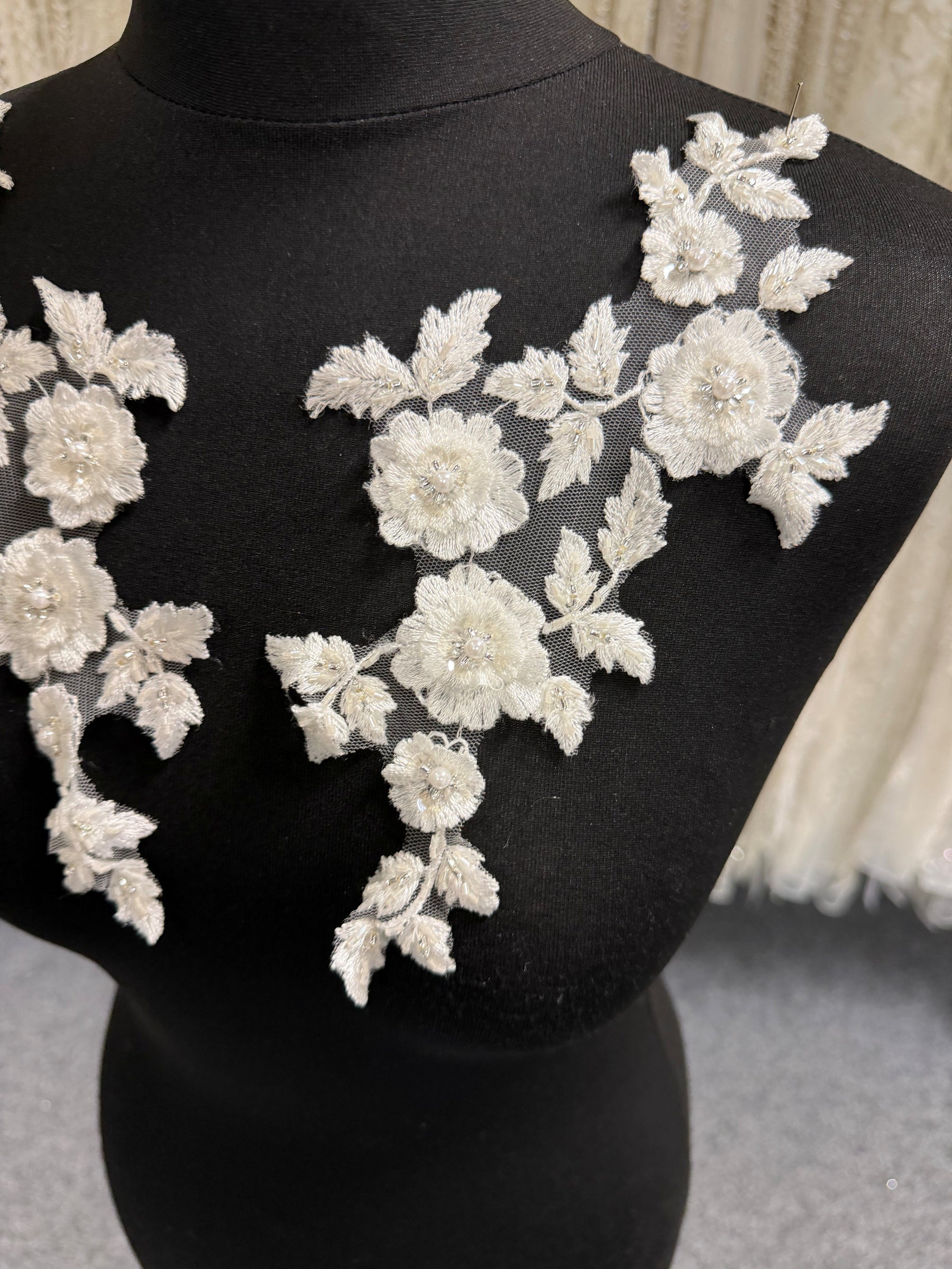 Ivory 3D Beaded Lace Appliques - T656