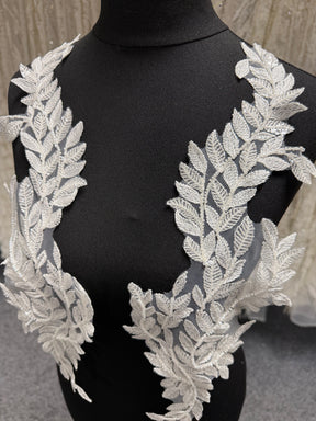 Ivory Beaded Lace Appliques - T944