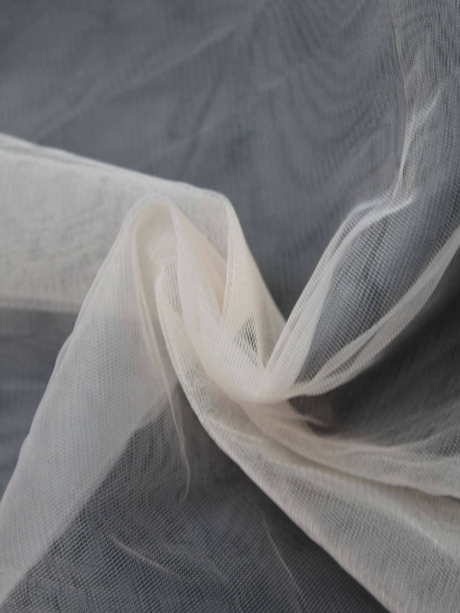 Light Salmon (84) Tulle - TU0031