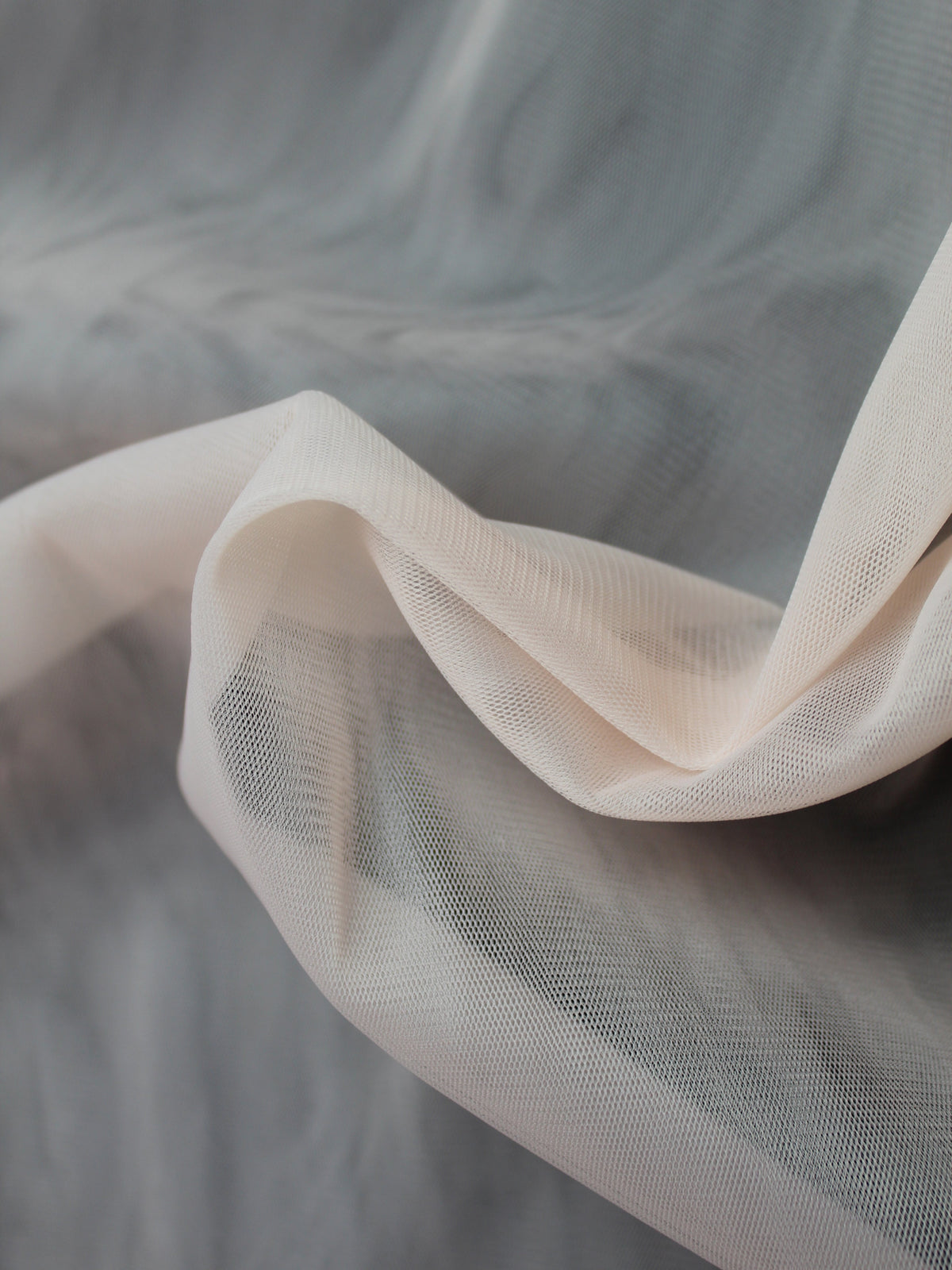 Soft Coral (6) Tulle - TU0031