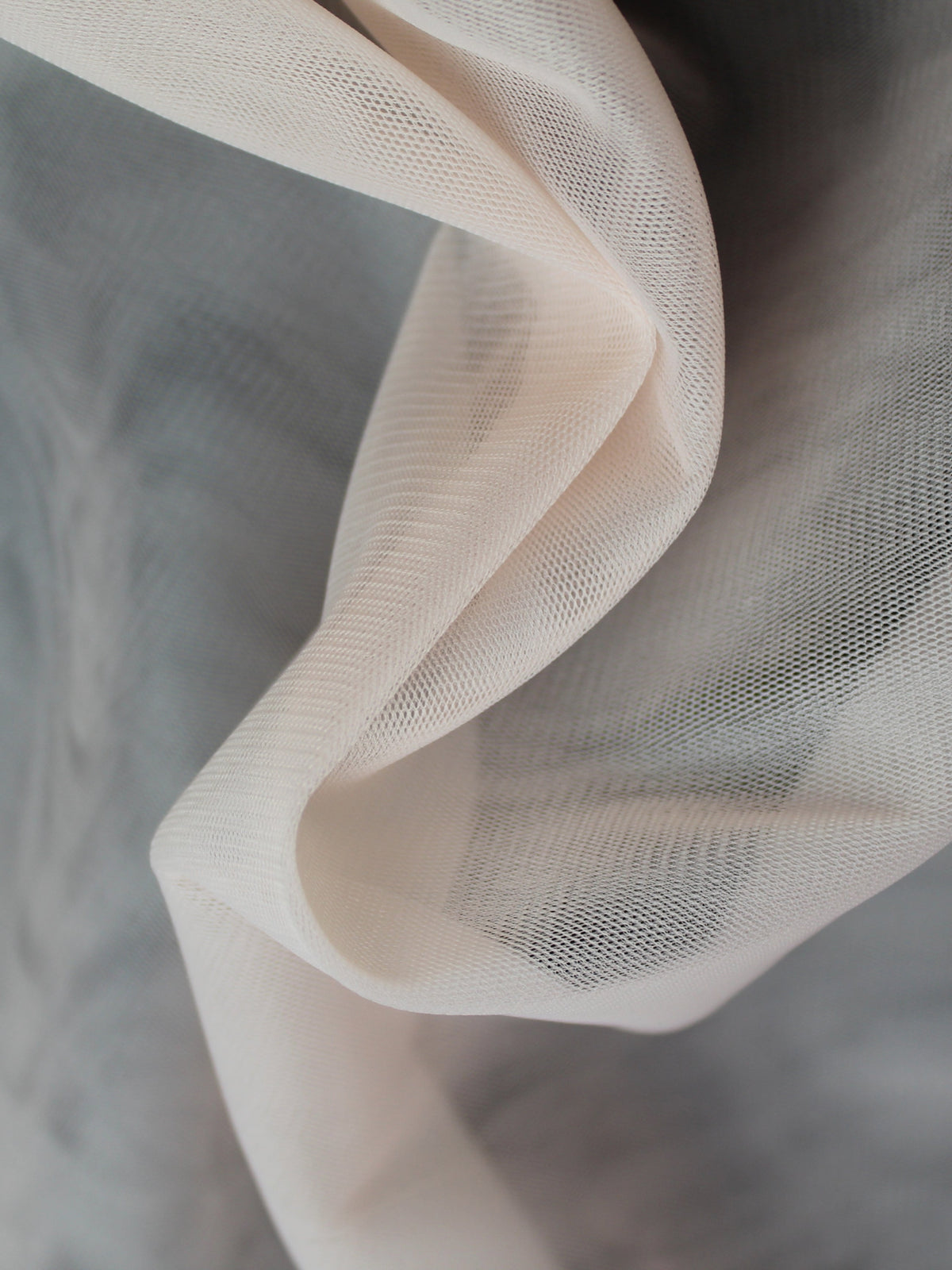 Soft Coral (6) Tulle - TU0031