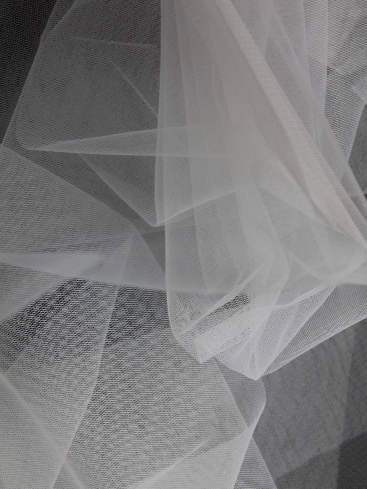 White (1) Tulle - TU0031