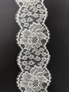Ivory Chantilly Lace Trim - Tatum