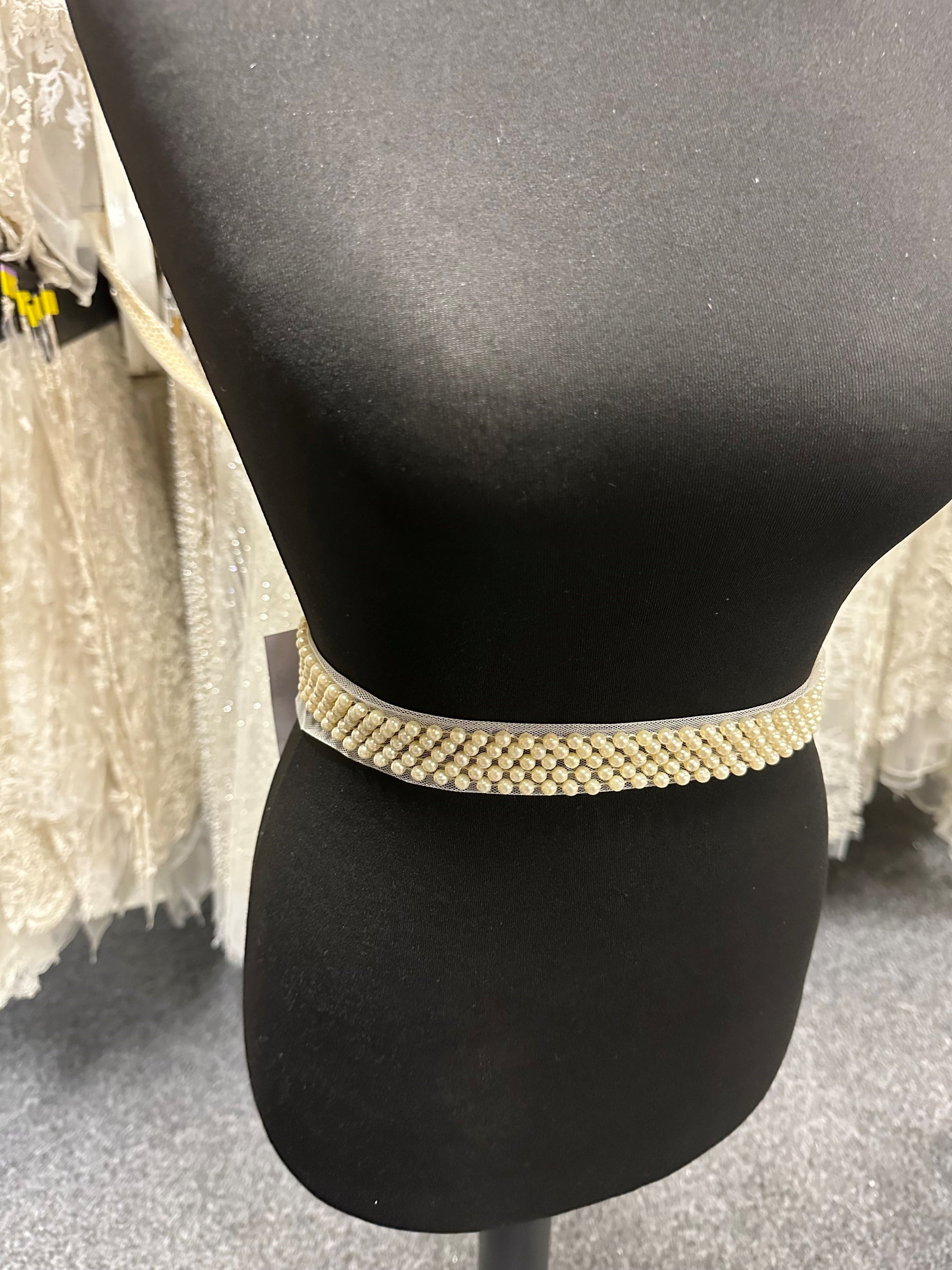 Champagne Pearl Dress Trim - Transform
